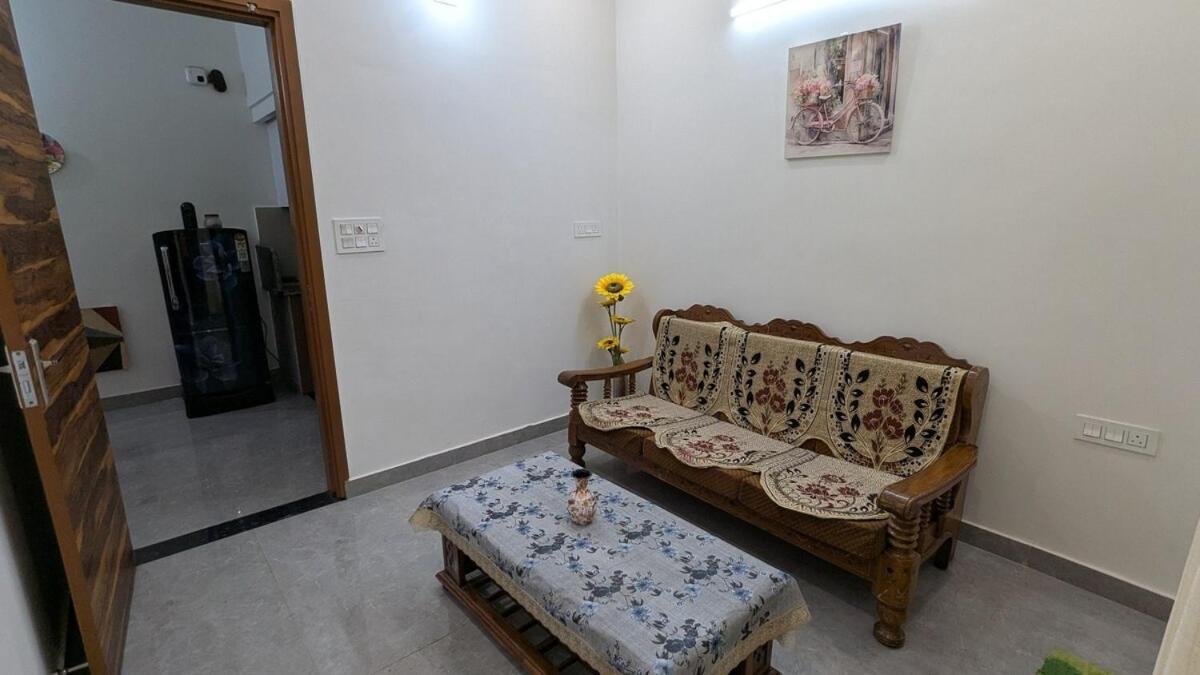 Apartment Pearl - 1 Bhk Flat Near Beautiful & Golf Course *